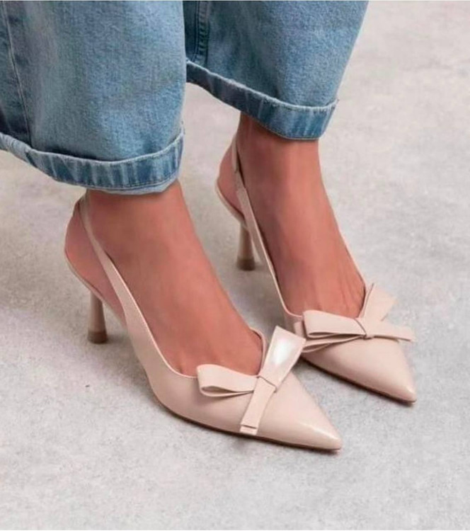 کفش ورنی پاپیونی کرم