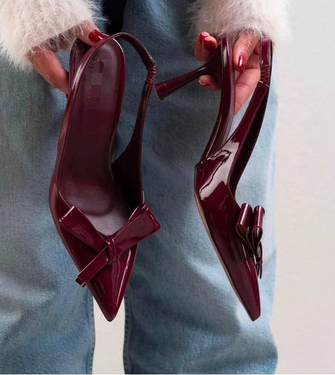 کفش ورنی پاپیونی زرشکی