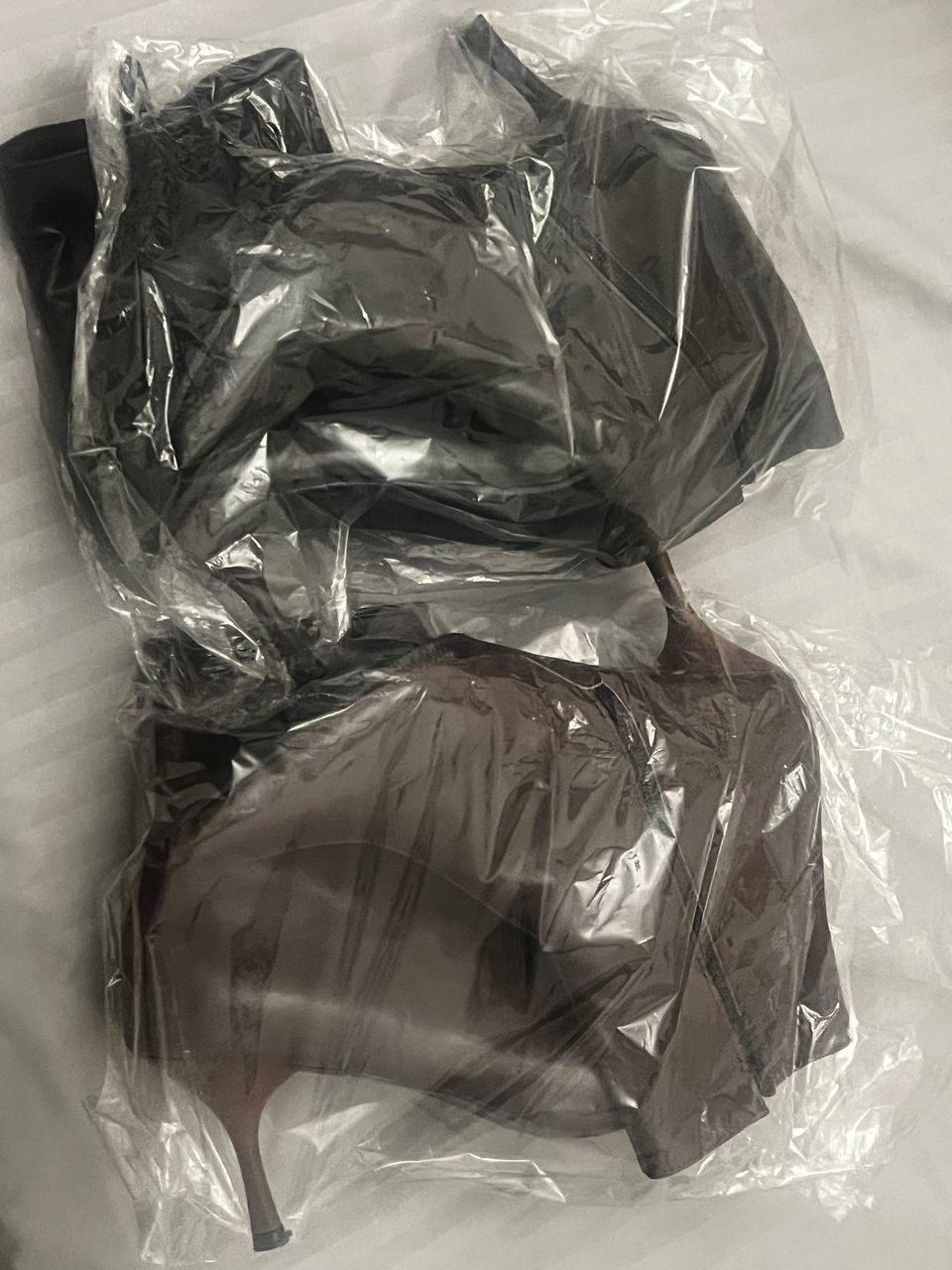 قهوه‌ای چرم